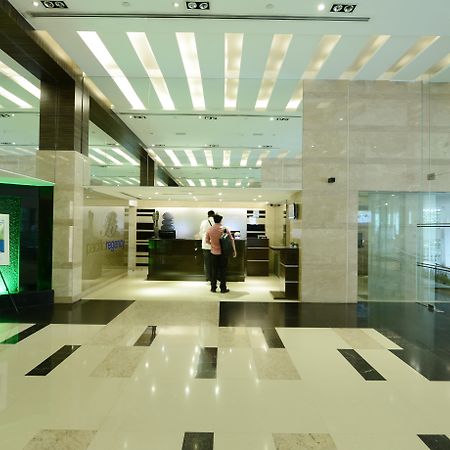 Pacific Regency Hotel Suites Куала-Лумпур Екстер'єр фото Lobby
